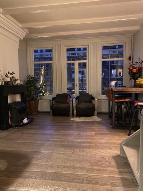 Resident Moose Acomodação com café da manhã Amesterdão Exterior foto